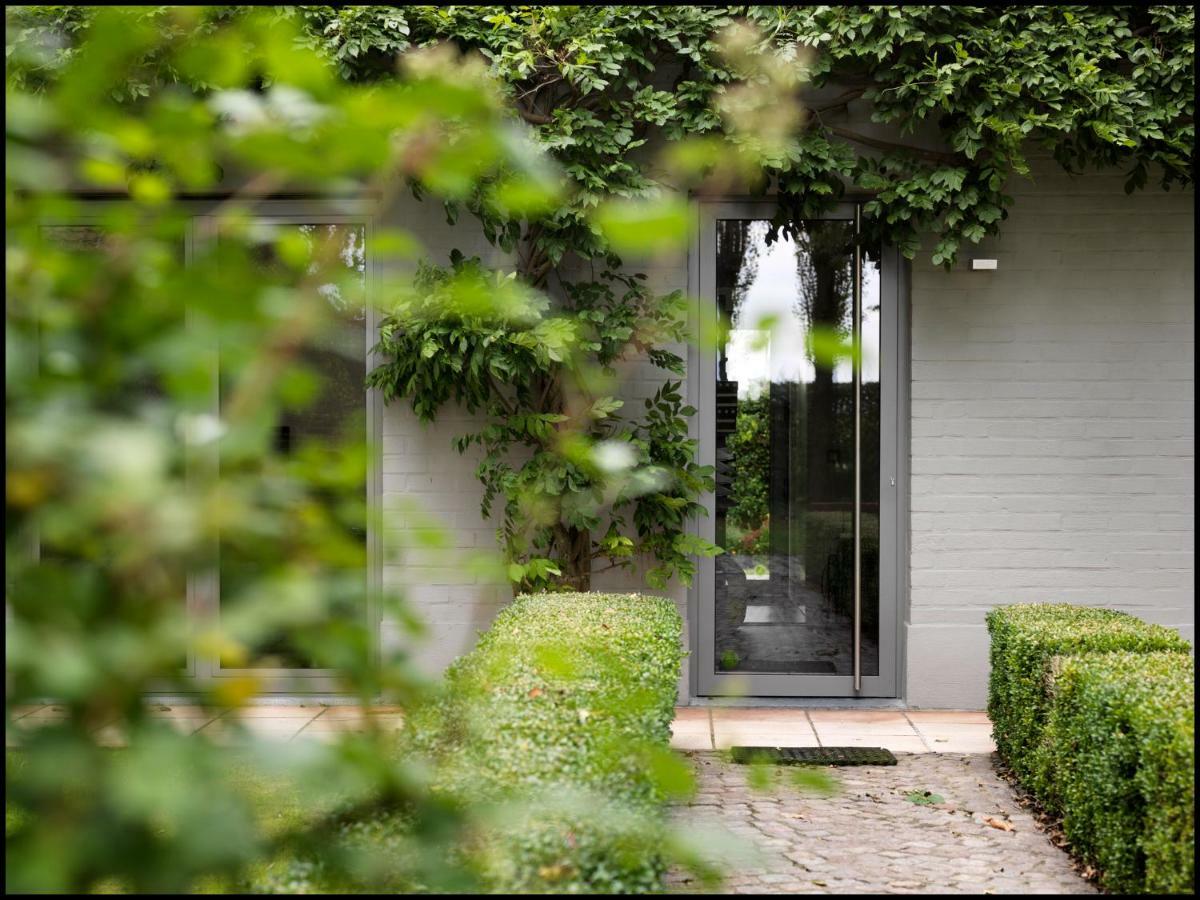 Bed and Breakfast Rooseboom22 Aartrijke Exterior foto